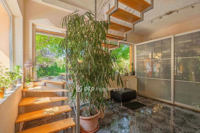 Eladó családi ház, Gárdonyban 134 M Ft, 6 szobás