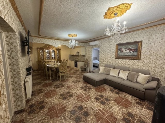 Eladó családi ház, Isaszegen 89.9 M Ft, 3 szobás