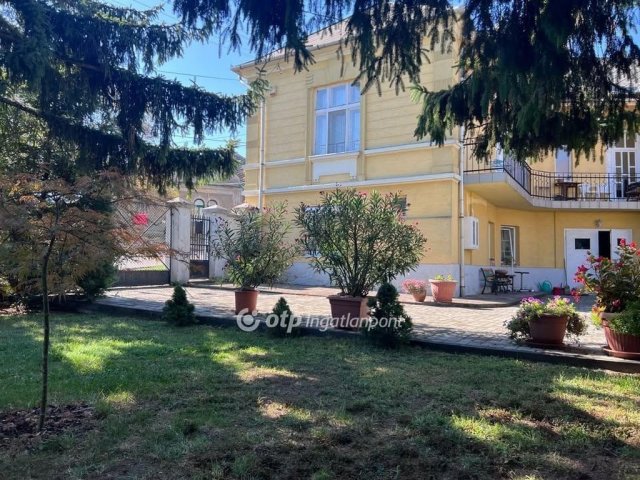 Eladó családi ház, Veszprémben 179 M Ft, 5 szobás