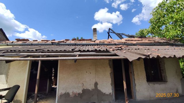 Eladó családi ház, Szátokon 3.4 M Ft, 2 szobás