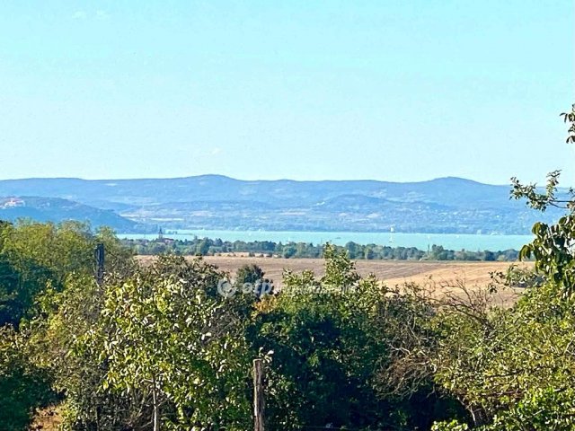 Eladó telek, Balatonendréden 10 M Ft / költözzbe.hu