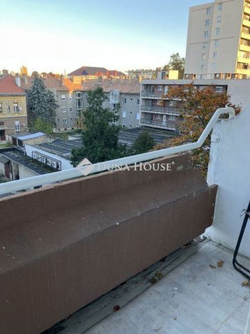 Eladó panellakás, Győrött, Teleki László utcában 67.563 M Ft