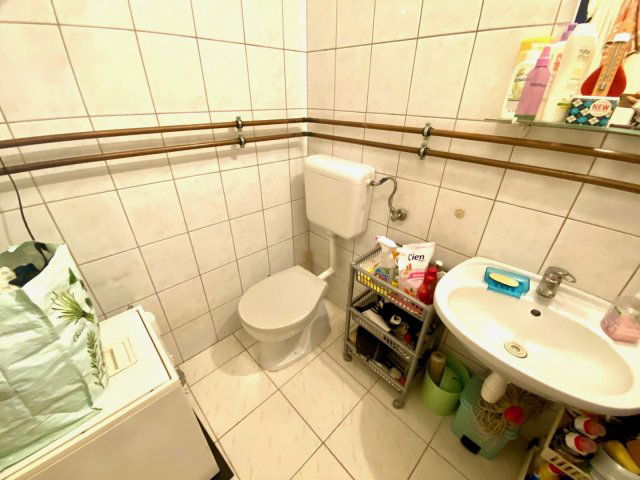 Eladó családi ház, Nyíregyházán 23.9 M Ft, 2 szobás