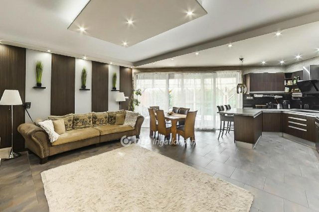 Eladó családi ház, Érden 149 M Ft, 5 szobás