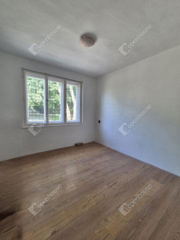 Eladó családi ház, Sülysápon 61.5 M Ft, 4 szobás