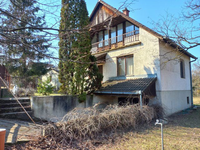 Eladó családi ház, Erdőkertesen 56.9 M Ft, 3 szobás