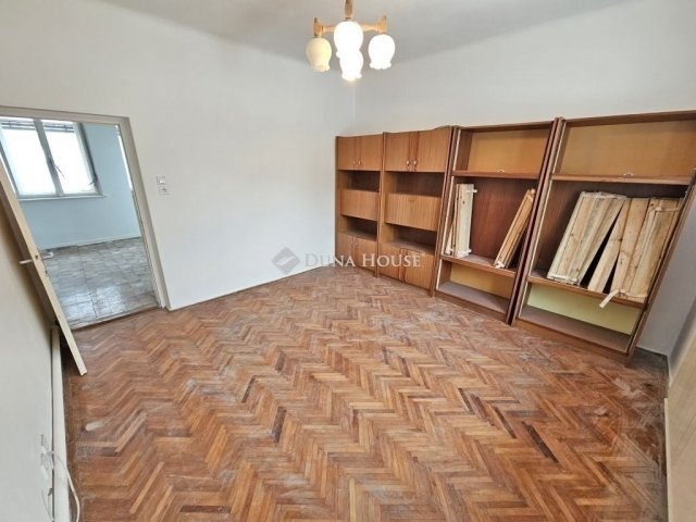 Eladó családi ház, Budapesten, XVIII. kerületben 89.98 M Ft