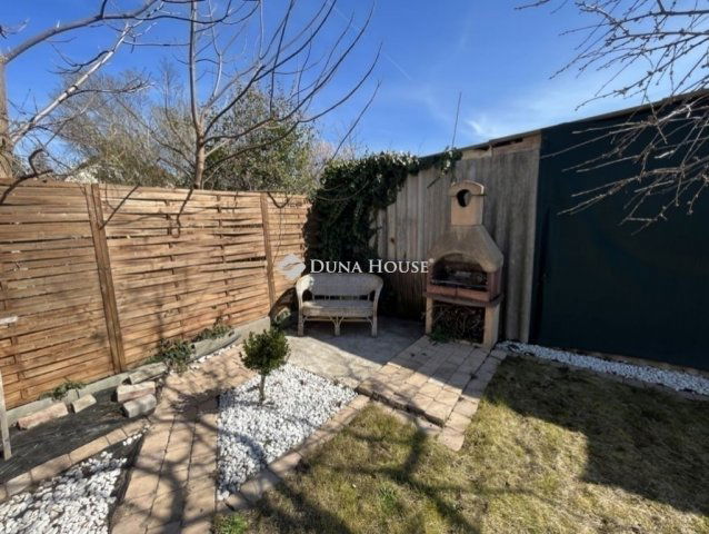 Eladó családi ház, Fóton 142.5 M Ft, 4+1 szobás