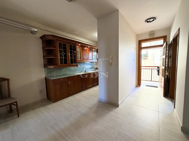 Kiadó téglalakás, albérlet, Kaposváron 250 E Ft / hó, 3 szobás