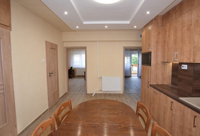 Kiadó téglalakás, albérlet, Debrecenben 245 E Ft / hó, 3 szobás