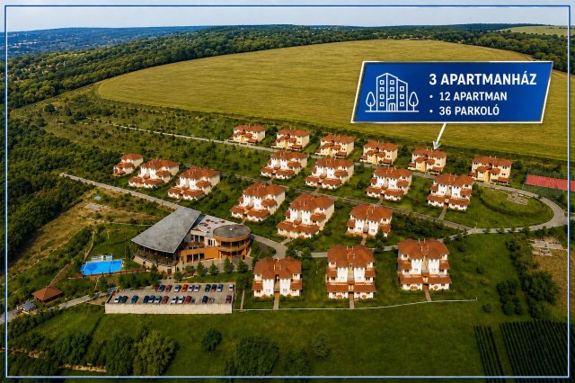Eladó téglalakás, Dunaszentmiklóson 900 M Ft, 60 szobás