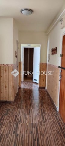 Eladó panellakás, Szentlőrincen 32.9 M Ft, 3 szobás