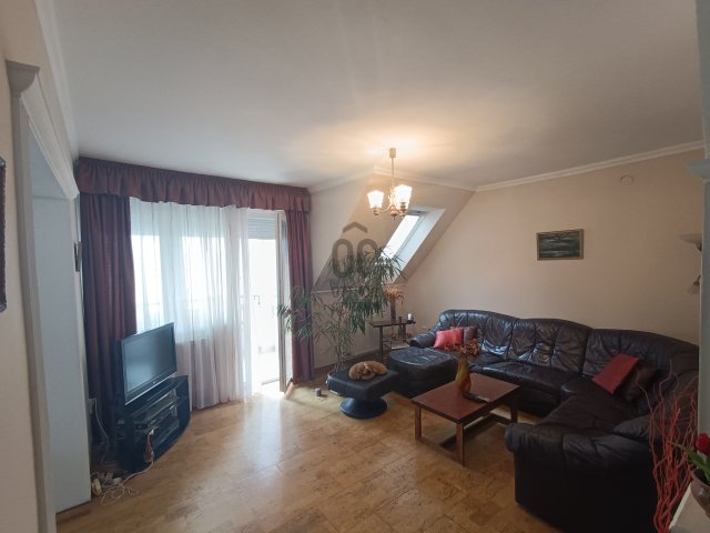 Kiadó téglalakás, albérlet, Debrecenben 290 E Ft / hó, 4 szobás
