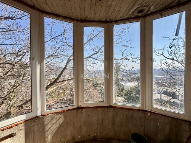 Eladó családi ház, Budaörsön 259.9 M Ft, 6 szobás