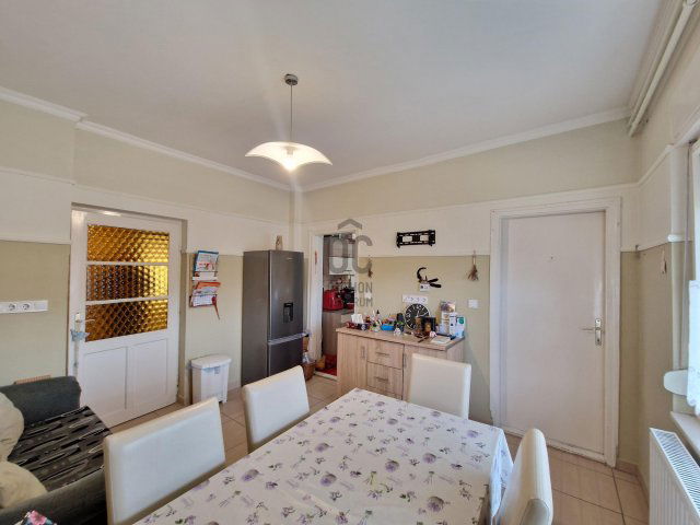 Eladó családi ház, Dévaványán 23.9 M Ft, 3 szobás