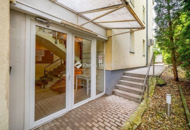 Eladó téglalakás, Budapesten, II. kerületben 74.9 M Ft, 1 szobás