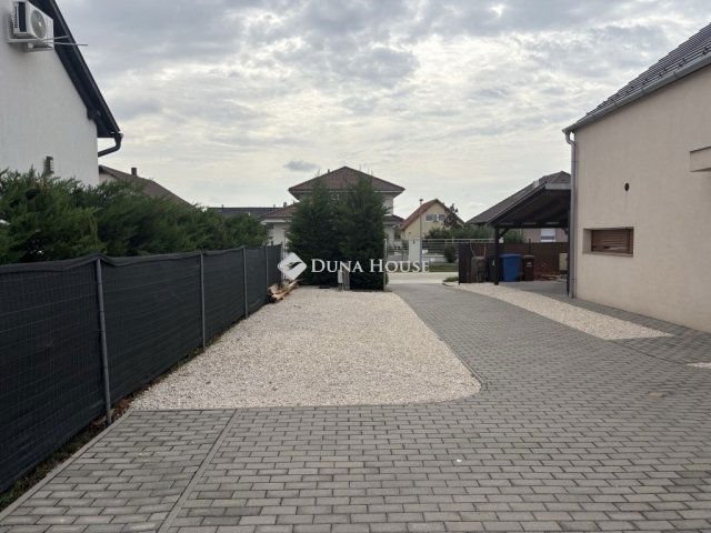 Eladó téglalakás, Kozármislenyen 69.9 M Ft, 2 szobás