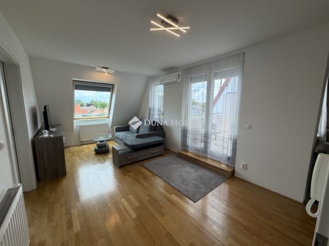 Kiadó téglalakás, albérlet, Kecskeméten 220 E Ft / hó