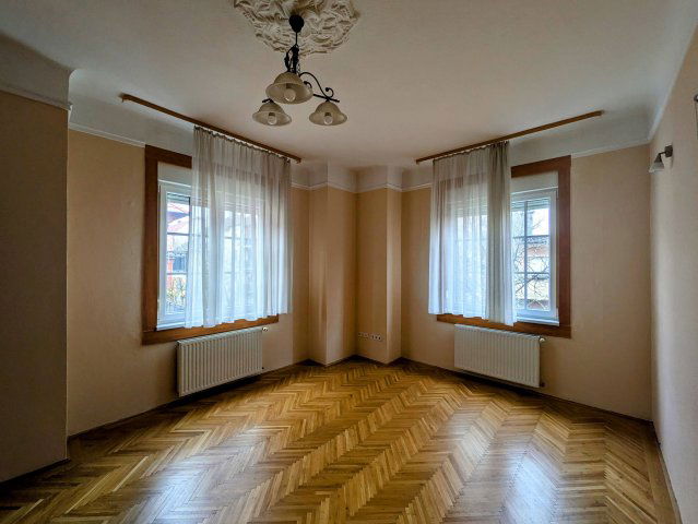 Kiadó téglalakás, albérlet, III. kerületben, San Marco utcában