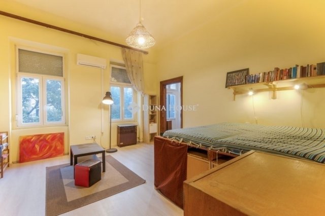 Eladó téglalakás, Budapesten, VII. kerületben 52.9 M Ft