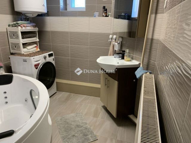 Eladó családi ház, Őrbottyánban 145 M Ft, 4 szobás