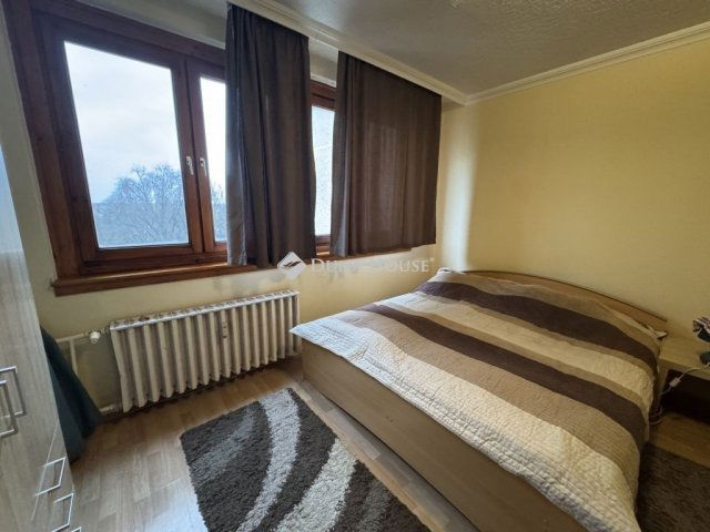 Eladó panellakás, Kecskeméten 42.9 M Ft, 2 szobás