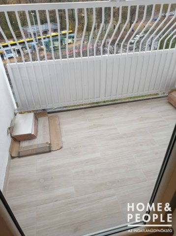 Eladó téglalakás, Szegeden 74.9 M Ft, 4 szobás