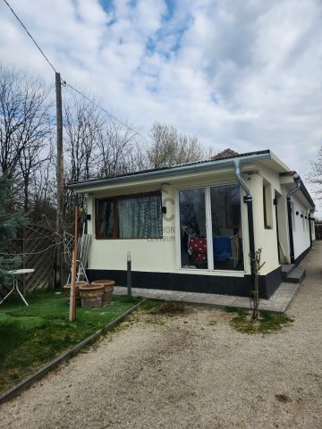 Eladó családi ház, Siófokon 49.9 M Ft, 5 szobás