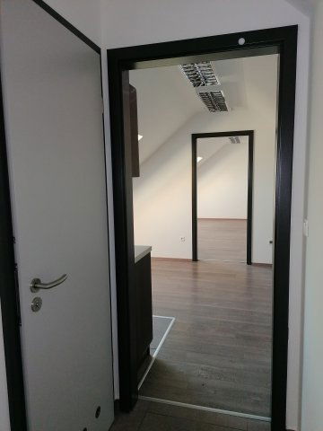Kiadó iroda, Győrött 115 E Ft / hó / költözzbe.hu