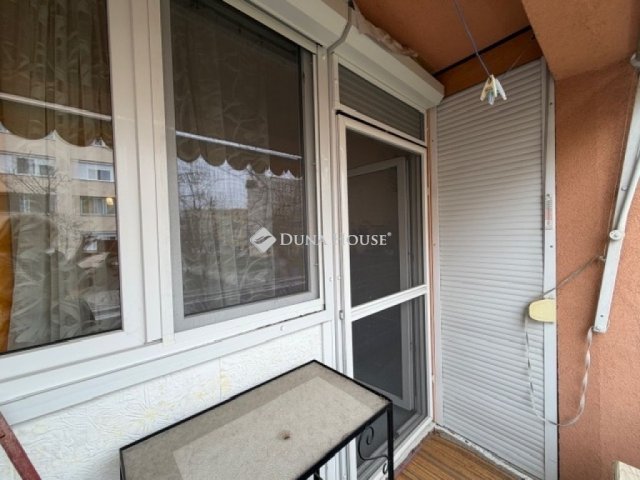 Eladó panellakás, Kecskeméten 53 M Ft, 2 szobás