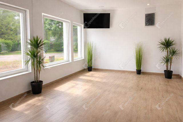 Eladó családi ház, Válon 49.9 M Ft, 1 szobás