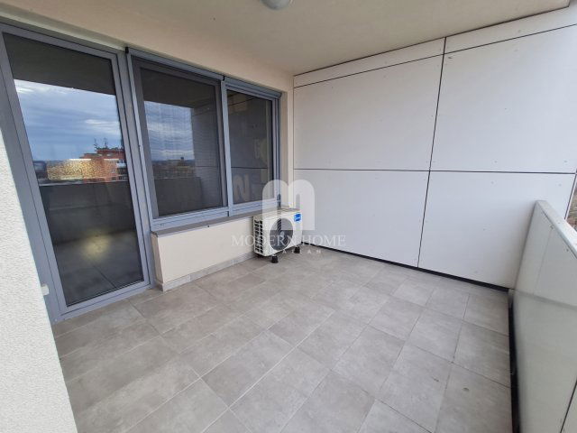 Eladó téglalakás, Székesfehérvárott 92 M Ft, 3 szobás