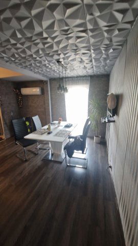 Eladó családi ház, Szegeden 34.5 M Ft, 2 szobás