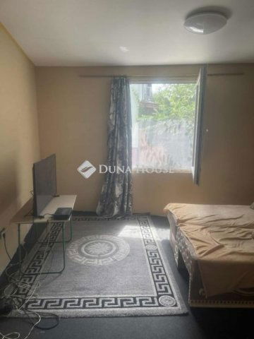 Eladó családi ház, Tápiószentmártonon 38 M Ft, 3 szobás