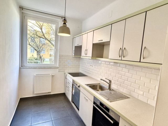 Kiadó téglalakás, albérlet, Szombathelyen, Szűrcsapó utcában