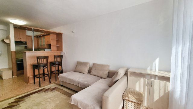 Kiadó téglalakás, albérlet, Nyíregyházán, Szegfű utcában