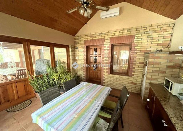 Eladó családi ház, Albertirsán 349 M Ft, 3 szobás