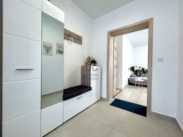 Eladó családi ház, Győrságon 124.9 M Ft, 4 szobás