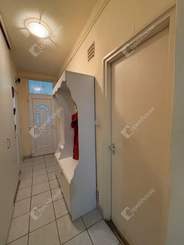 Eladó téglalakás, Győrött 47.5 M Ft, 2 szobás