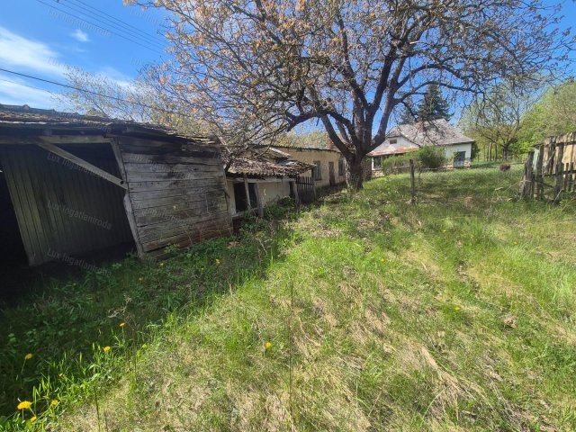 Eladó családi ház, Bakonybánkon 14.9 M Ft, 3 szobás