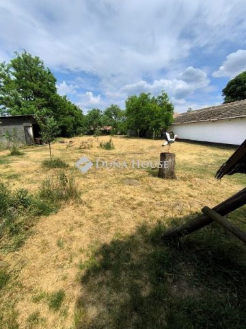 Eladó családi ház, Tiszaszőlősön 49.4 M Ft, 2 szobás