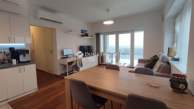 Eladó családi ház, Fonyódon 144.9 M Ft, 4 szobás