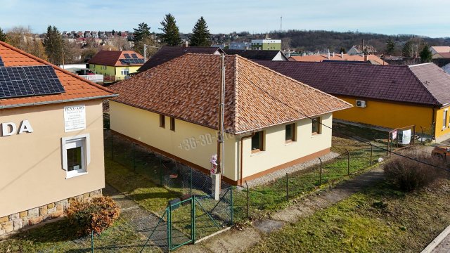 Eladó családi ház, Rétságon, Templom utcában 99.99 M Ft