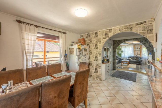 Eladó családi ház, Halásztelken 145 M Ft, 6 szobás