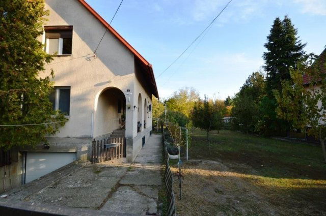 Eladó családi ház, Ercsiben 69 M Ft, 3+1 szobás