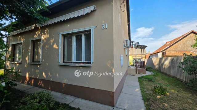 Eladó családi ház, Püspökladányban 47 M Ft, 3+1 szobás