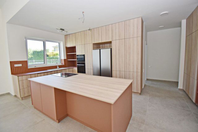 Kiadó családi ház, albérlet, Debrecenben 990 E Ft / hó