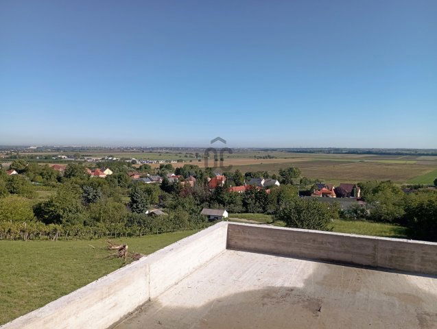 Eladó ikerház, Győrújbaráton 205 M Ft, 4 szobás