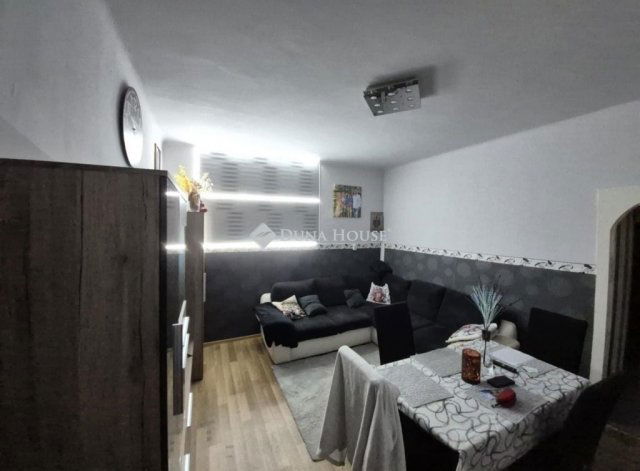 Eladó téglalakás, Budapesten, IV. kerületben 57.9 M Ft, 2 szobás