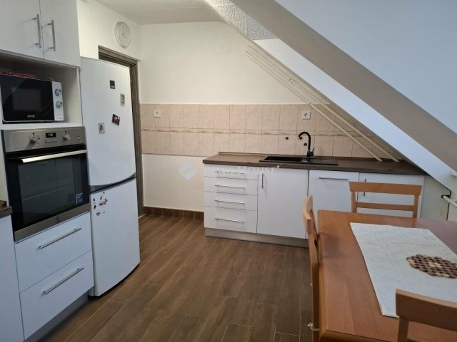 Eladó téglalakás, Szigetszentmiklóson 73.9 M Ft, 2 szobás